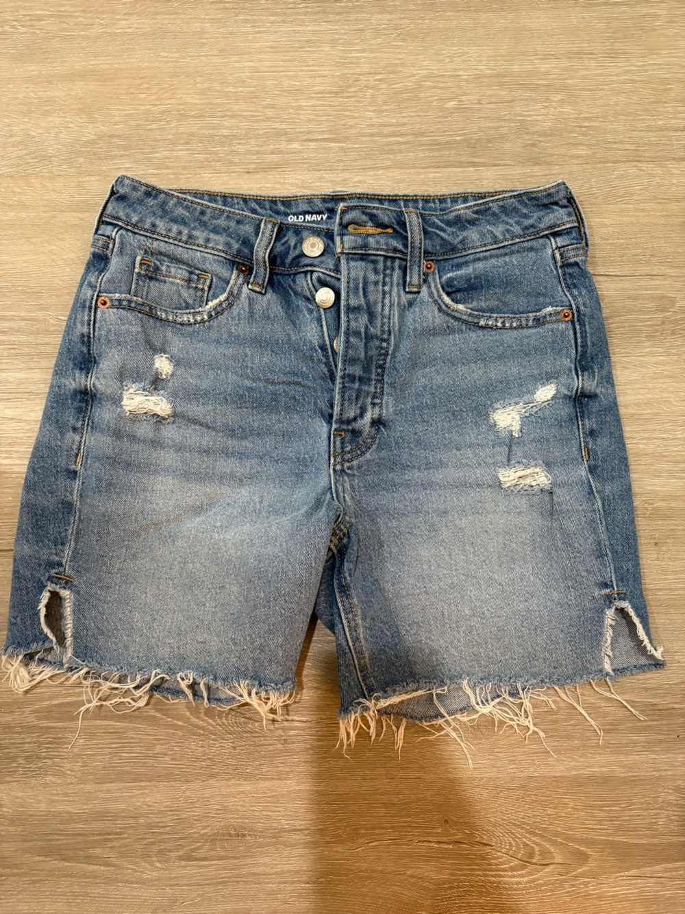 Old Navy Women's Frayed Distressed Denim Shorts - Light Blue